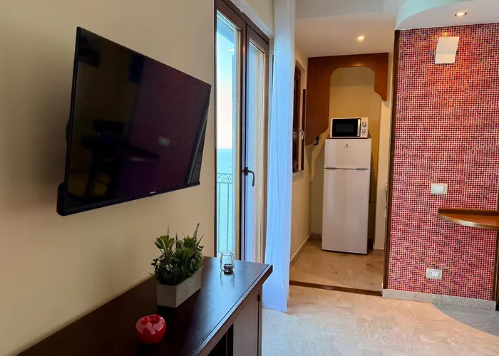 Apart-hotel Miramare 4*