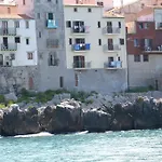 Miramare Lejlighedshotel 4*