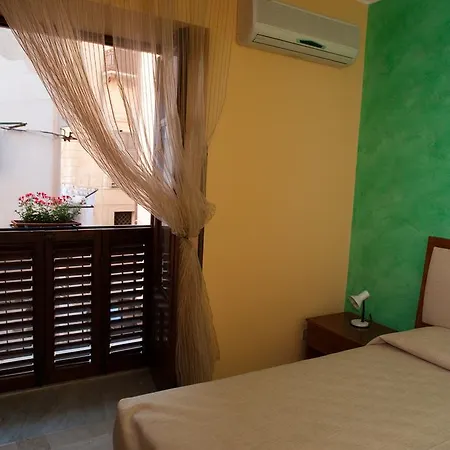 Lägenhetshotell Miramare 3*